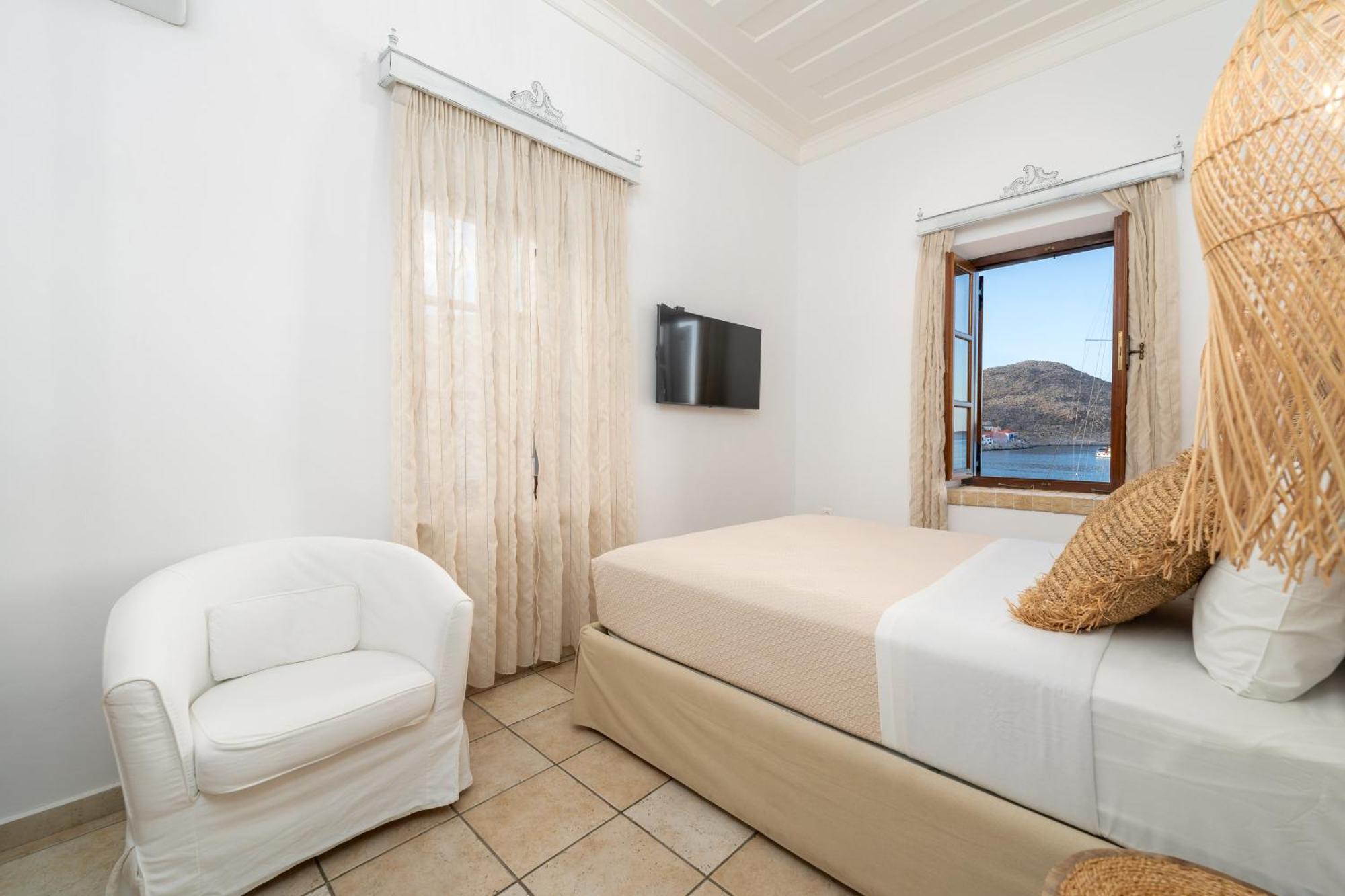 Villa Antonis Chalki Town Exterior foto